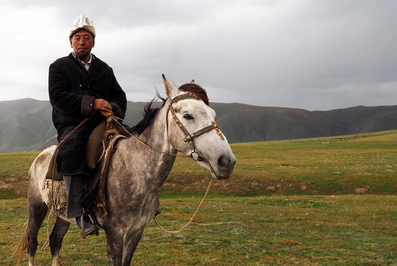 Kirgistan: Kirgise auf Sarala-Saz