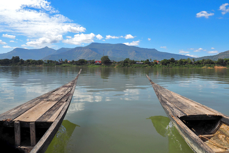 Mekongboote in Laos